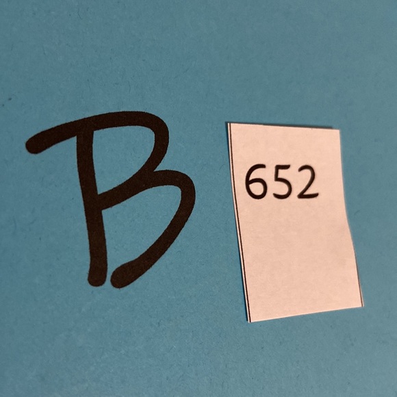 Cable & Gauge Top. Heather Gray. Size L. - Picture 8 of 8